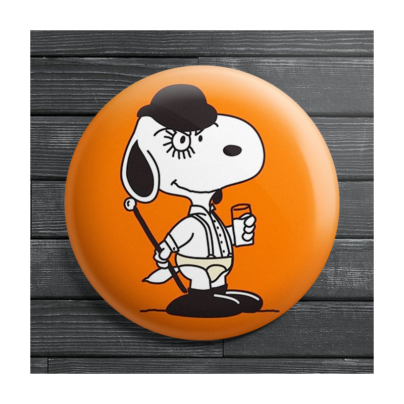 Chapa alfiler Snoopy La Naranja Mecánica